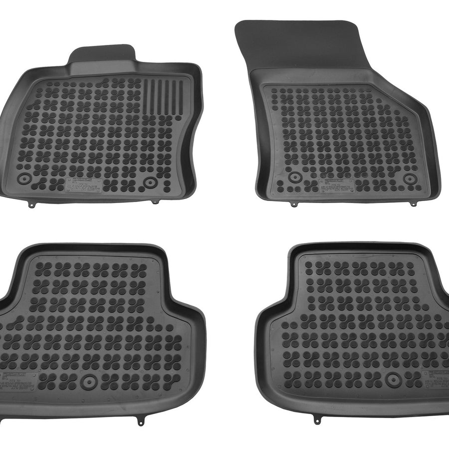 Gummi Fußmatten für Volkswagen Golf VII, VII Variant / Audi A3 Schwarz Gummi Fußmatten für Volkswagen Golf VII, VII Variant / Audi A3 Schwarz