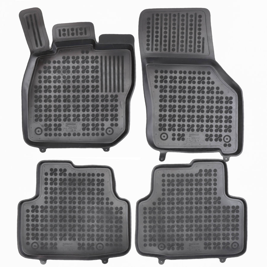 Gummi Fußmatten für Volkswagen Golf VIII Variant Schwarz Gummi Fußmatten für Volkswagen Golf VIII Variant Schwarz