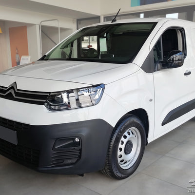 Geriffelter Kantenschutz für Peugeot Partner Rifter Combo Life Proace City Berling Schwarz Matt