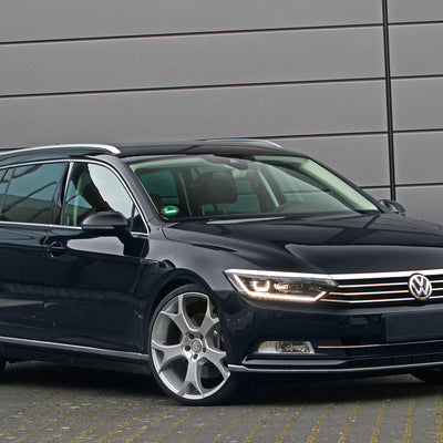 Carbon Ladekantenschutzleiste für VOLKSWAGEN  PASSAT B8 variant / R-line / Alltrack/ GTE 2014-2019, FL2019->2023 Schwarzer Stahl mit schwarzer Carbon Farbe