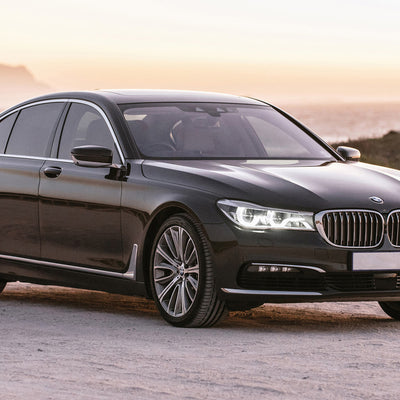 Carbon Ladekantenschutzleiste für BMW 7 G11 G12 Rot-Schwarz