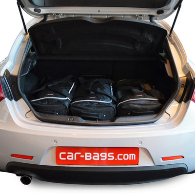 Reisetaschenset passend für Alfa Romeo Giulietta 2010-2020 5-Türer Schrägheck