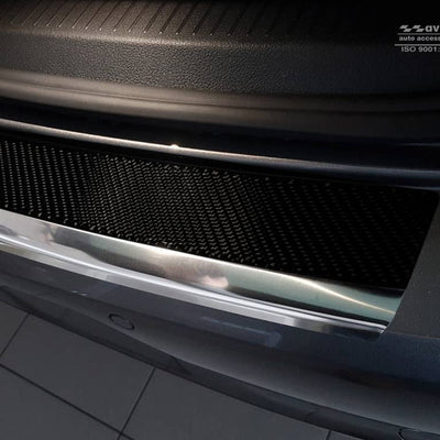 Carbon Ladekantenschutzleiste für VW Golf VII