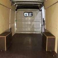 Passgenaue Siebdruckplatte / Seiten- und Deckenverkleidung