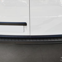 Passgenaue Edelstahl Kantenschutz für VW Crafter II