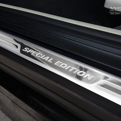 Universal Einstiegsleisten "Special Edition" Silber Matt