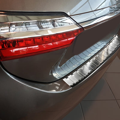 Ladekantenschutz für Toyota Corolla XI E160 Silber Matt