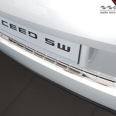 Ladekantenschutz für Kia Ceed SW III Silber Matt
