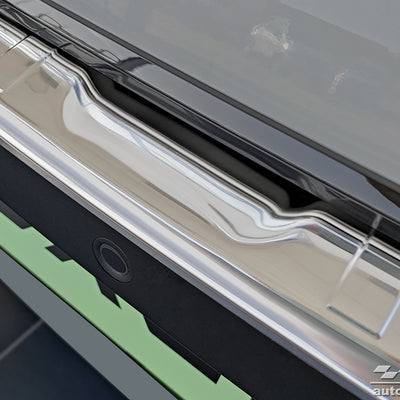 Ladekantenschutz für Dacia Spring Silber