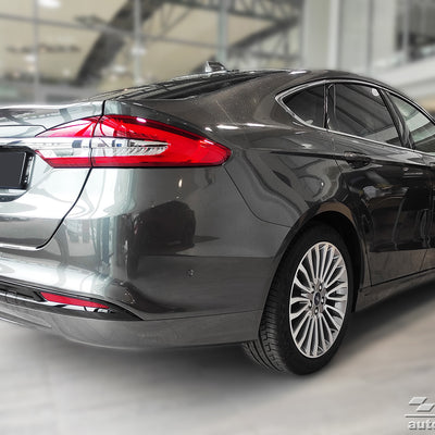 Ladekantenschutz für Ford Mondeo IV MK5 Limousine Silber Matt