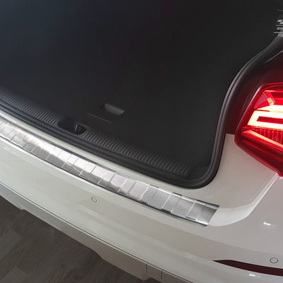 Ladekantenschutz für Audi Q2 Silber Matt