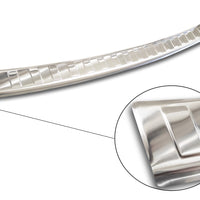 Ladekantenschutz für Citroen C-Crosser / Peugeot 4007 / Mitsubishi Outlander II Silber Matt