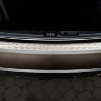 Ladekantenschutz für Citroen C-Crosser / Peugeot 4007 / Mitsubishi Outlander II Silber Matt