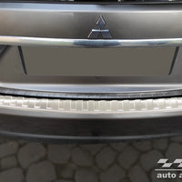 Ladekantenschutz für Citroen C-Crosser / Peugeot 4007 / Mitsubishi Outlander II Silber Matt