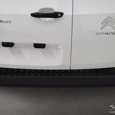 Geriffelter Kantenschutz für Peugeot Partner Rifter Combo Life Proace City Berling Schwarz Matt
