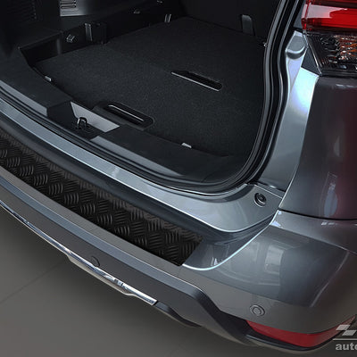 Geriffelter Kantenschutz für Nissan X-Trail III T32 Schwarz Matt