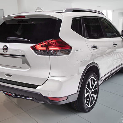 Geriffelter Kantenschutz für Nissan X-Trail III T32 Schwarz Matt