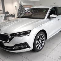Geriffelter Kantenschutz für Skoda Octavia IV Combi Schwarz Matt