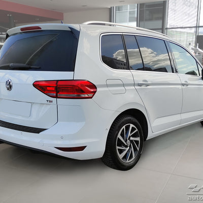 Geriffelter Kantenschutz für VOLKSWAGEN TOURAN III / R-line 2015-> Schwarz Matt