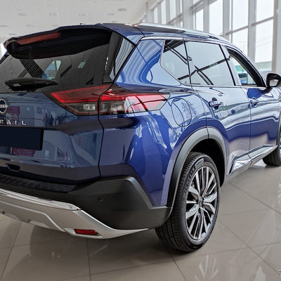 Geriffelter Kantenschutz für Nissan X-Trail IV T33 Schwarz Matt