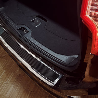 Carbon Ladekantenschutzleiste für Volvo XC60 Poliertes Stahl mit Schwarzer Carbon Farbe