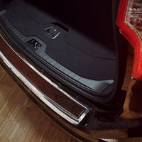 Carbon Ladekantenschutzleiste für VOLVO  XC60  2013-2017 Silber Glänzend mit rotem Carbon