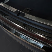 Carbon Ladekantenschutzleiste für BMW  X6 II F16 2014-2020 Schwarzer Stahl mit schwarzer und roter Carbon Farbe