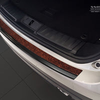 Carbon Ladekantenschutzleiste für Jaguar F-Pace Schwarzer Stahl mit Rot-Schwarzer Carbon Farbe