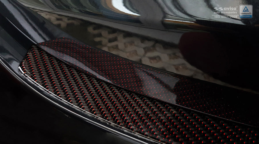 Carbon Ladekantenschutzleiste für MERCEDES  E Class  W213  Limousine 2016-2020, FL2020-2023 Schwarz-Rot Carbon