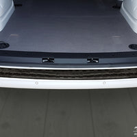 Carbon Ladekantenschutzleiste für VOLKSWAGEN TRANSPORTER T6  2015-2019, FL2019->  (fits to the version with two rear doors) Schwarz Carbon