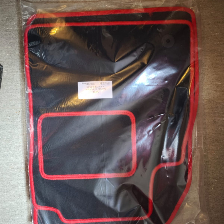 EINZELSTÜCK Velours Fußmatten Opel Astra J