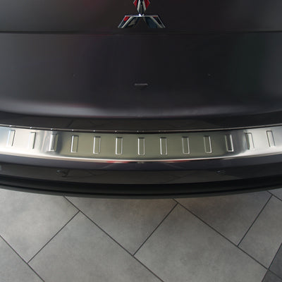 Ladekantenschutz für Mitsubishi Outlander III Silber Matt