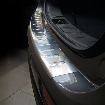 Ladekantenschutz für Mitsubishi Outlander III Silber Matt